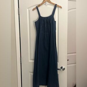 Elegant Black Sleeveless Dress